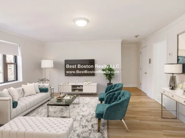 44 Harvard Ave, Brookline, MA