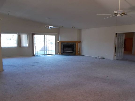 2nd image of 9515 Glenhaven Dr