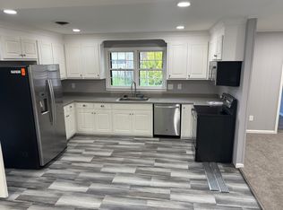 4270 Daniels St, Chester, VA 23831