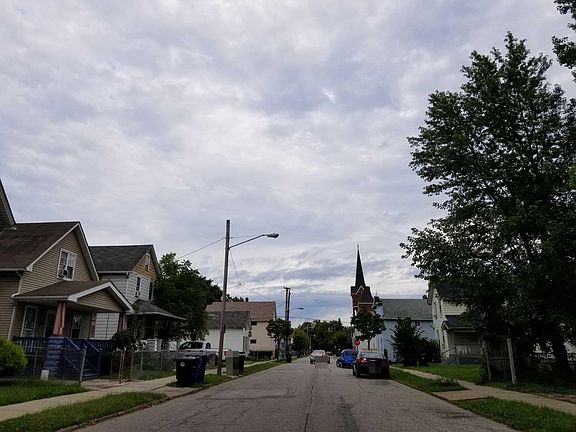 4th image of 3284 W 43rd St