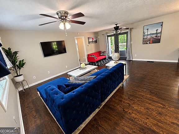 2nd image of 84 Paulding Blvd