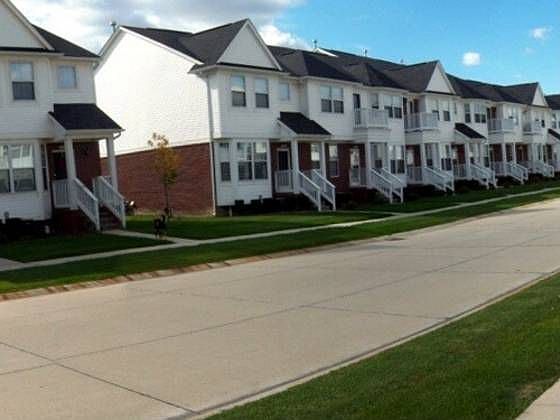 1st image of 29185 Philadelphia Dr