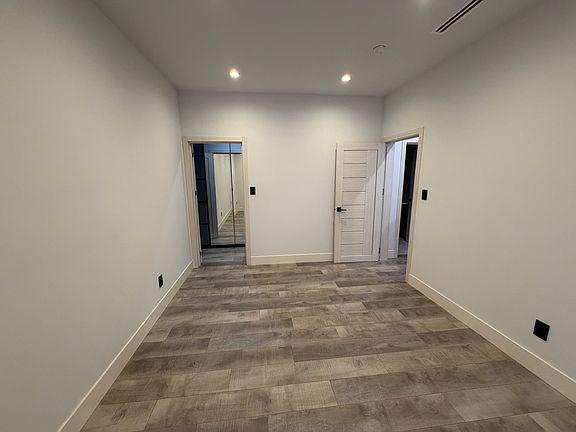 5th image of 8143 Mary Ellen Ave
