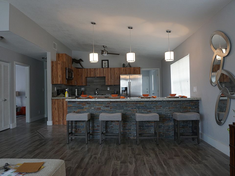 1st image of 4451 SW 55th Ave