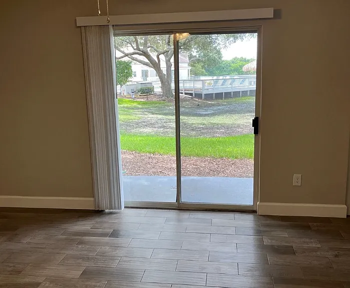 Spring Lake Apartments — Photo 23