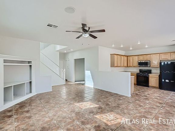 2nd image of 5920 Buckwood Mote St