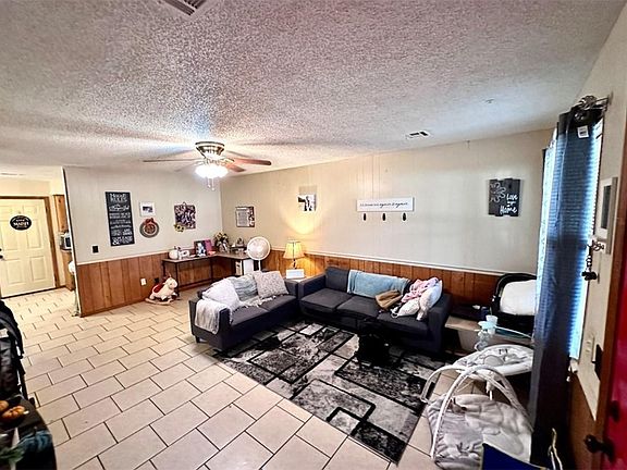 5th image of 1406 & 1408 W Persimmon St