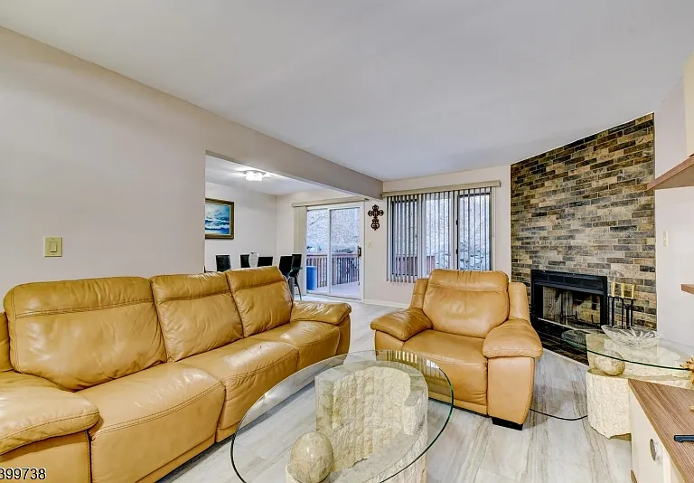6 Hansen Pl #6 — Photo 9