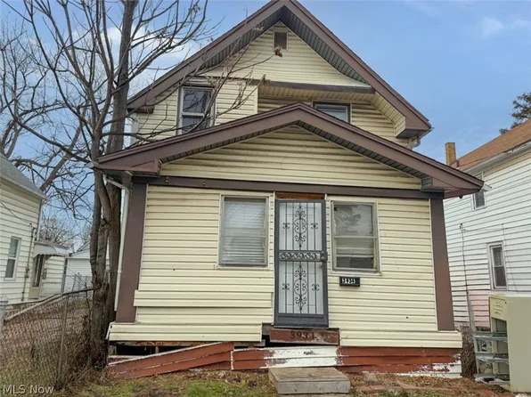 3934 Arnold Ct, Cleveland, OH 44109