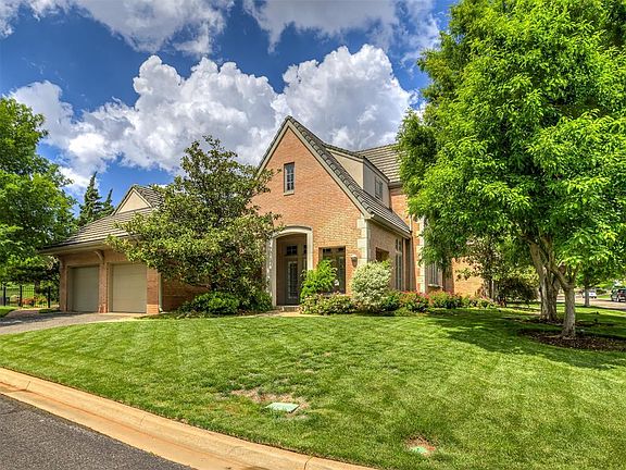 3rd image of 14225 Calais Cir