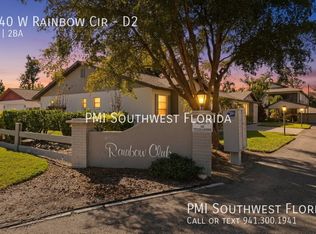 2840 W Rainbow Cir APT D2, Sarasota, FL 34231