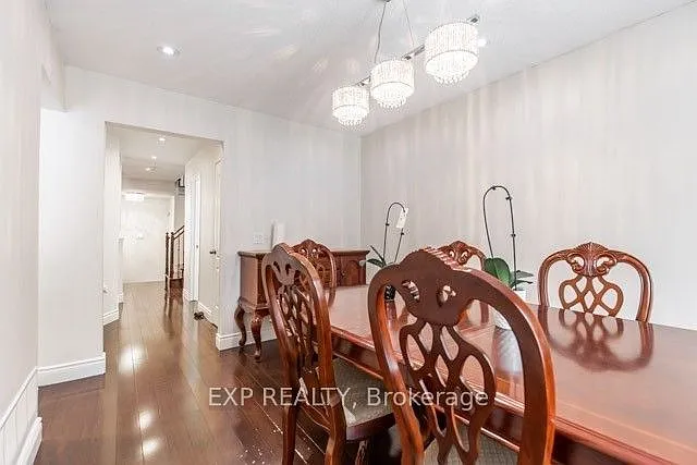 833 Scollard Ct #81 — Photo 5