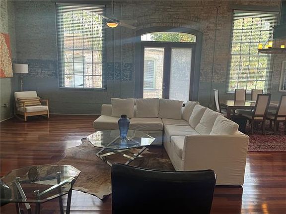 5th image of 920 Poeyfarre St APT 244