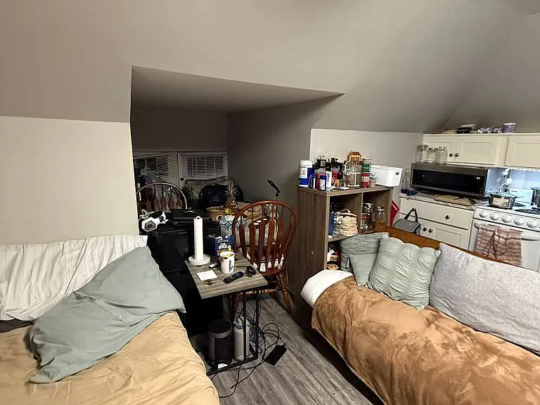 702 E High St #201-D — Photo 8