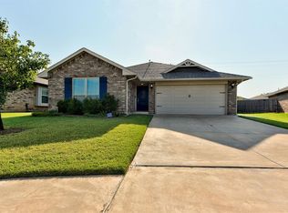 19704 Taggert Dr, Edmond, OK 73012