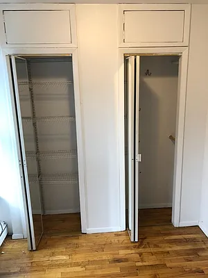 Rented by KNOCKKNOCK LLC | media 24