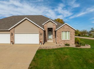1910 Winston Pl, Waterloo, IA 50701