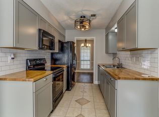 3100 Mary Elizabeth Dr, Memphis, TN 38134