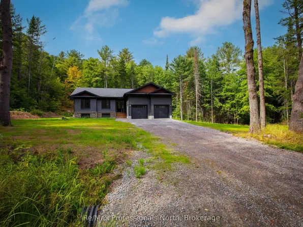 260 Stephenson 2 Rd W, Huntsville, ON P0B 1M0