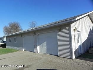 2nd image of 352 3rd Ave S