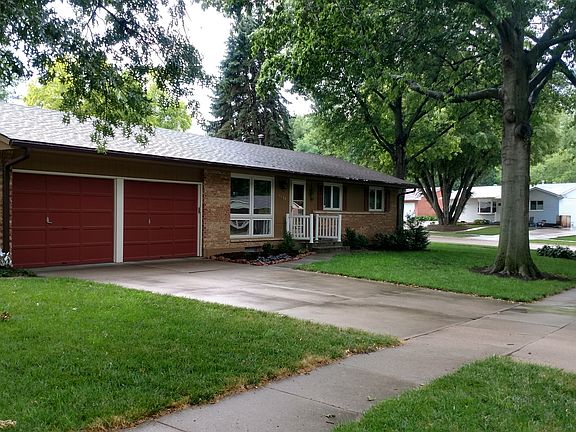 2nd image of 1130 Driftwood Dr