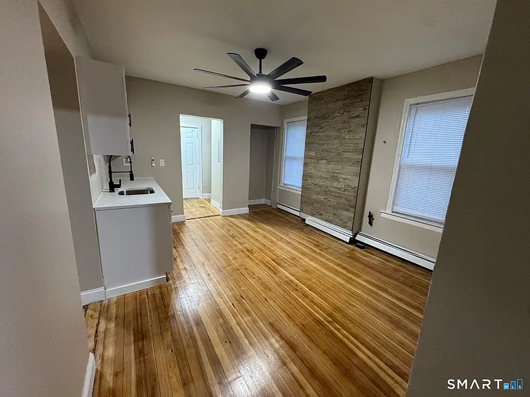 169 Madison St — Photo 4