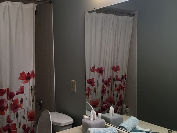 3rd image of 6743 Man O War Ln