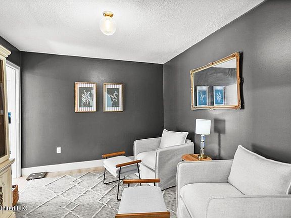 3rd image of 13737 Puerto Dr