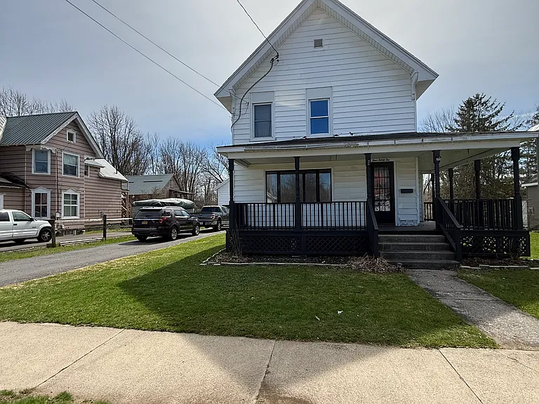 432 S James St — Photo 1