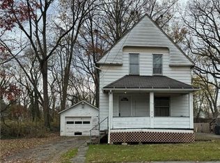 715 Olive Ave NE, Warren, OH