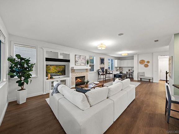 5th image of 32425 Campo Dr