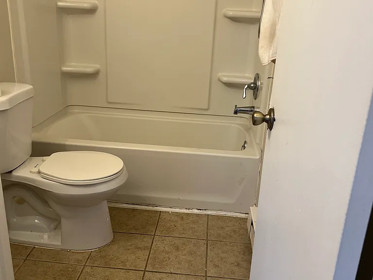 4666 Wayne Meadows Cir #4 — Photo 3