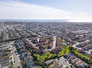 721 April Dr, Huntington Beach, CA 92648