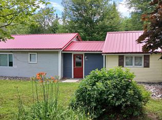 393 Lagrange Rd, Bradford, ME 04410
