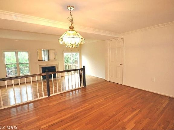 4th image of 5816 Apsley House Ct
