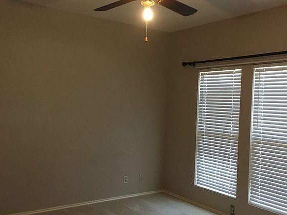 4th image of 16404 Malden Dr