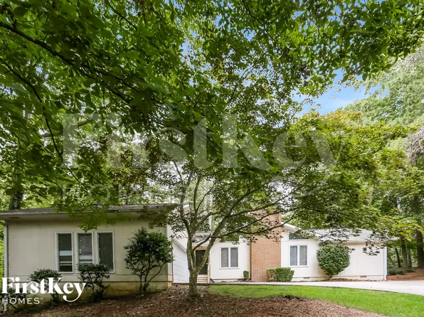 4275 Red Fox Trl, Oakwood, GA 30566