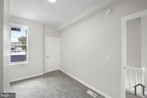 2402 Presbury St — Photo 16