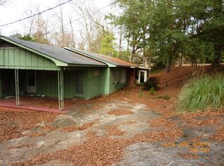 37 N Second St, Bay Springs, MS 39422