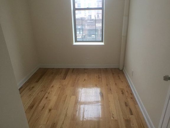 3rd image of 219 W 145th St APT 18