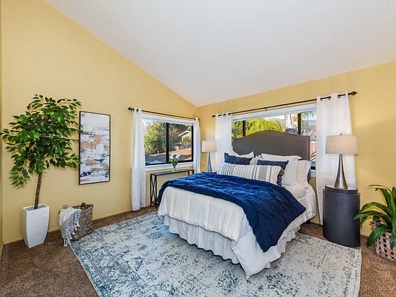 5th image of 407 W Pedregosa St Unit 4