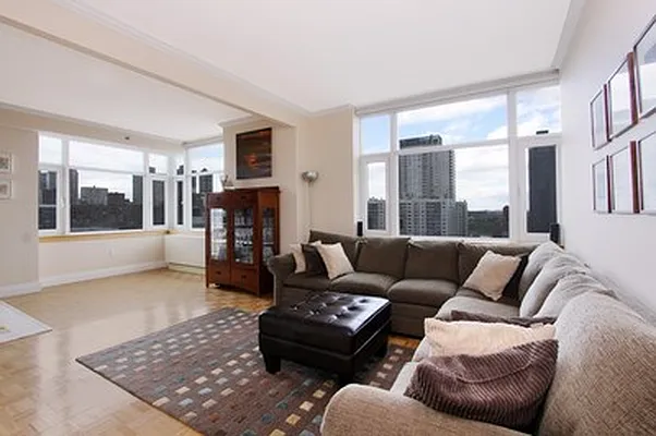 Sold by Citi Habitats | media 37