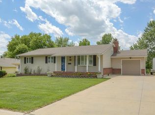 6600 N Wayne Ave, Gladstone, MO 64118