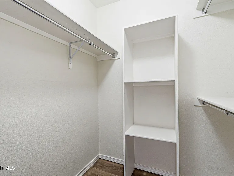 7261 Sachet Cliff Dr — Photo 24