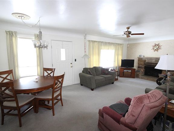 5th image of 147 Bradley Dr