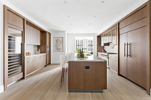 Sold by Corcoran | media 3