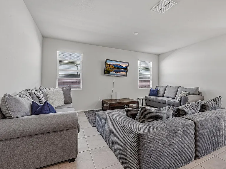25285 N 185th Dr — Photo 15