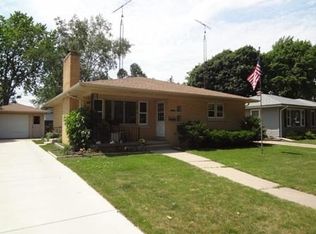 5224 38th Ave, Kenosha, WI 53144