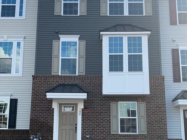 104 Almond Dr, Lansdale, PA 19446