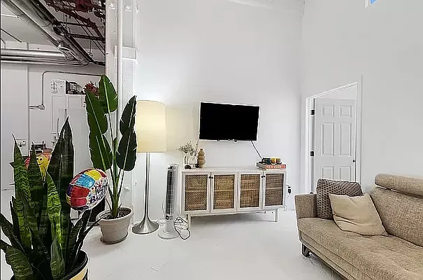 57 Jay St #2B — Photo 2